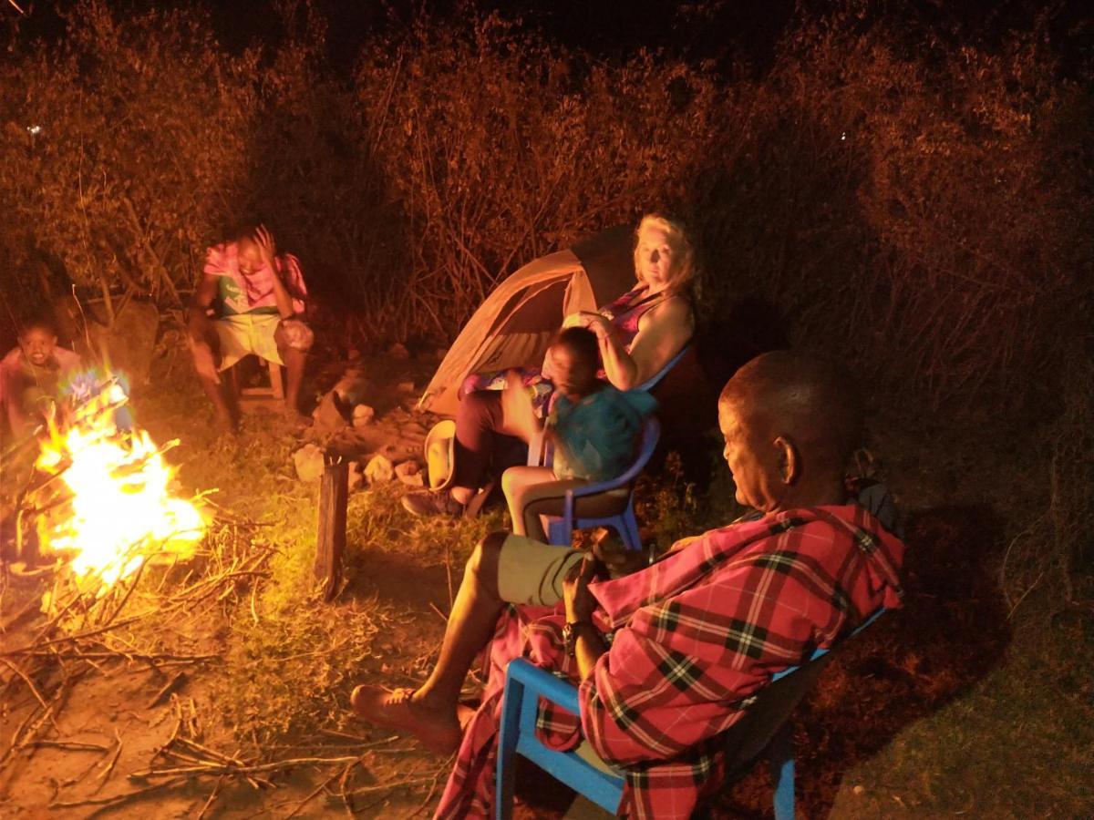 Maasai Homestay Camping Sekenani Екстер'єр фото
